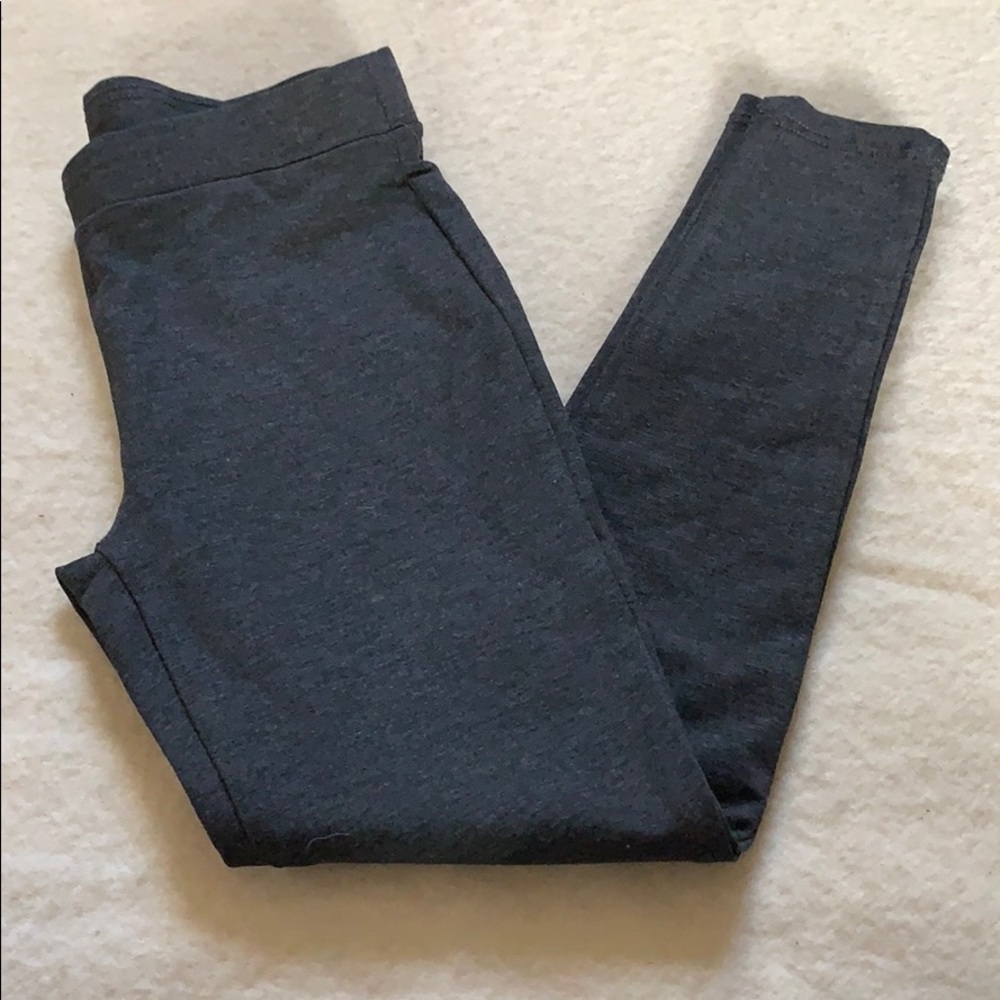 Grey leggings